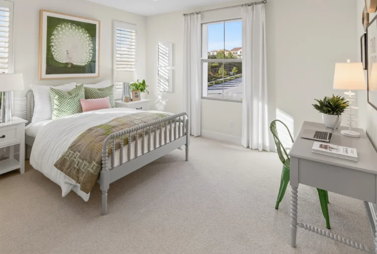 Guest bedroom arranged for maximum space and easy traffic flow