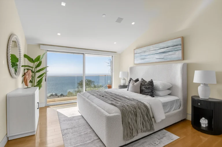 extra bedroom with ocean view