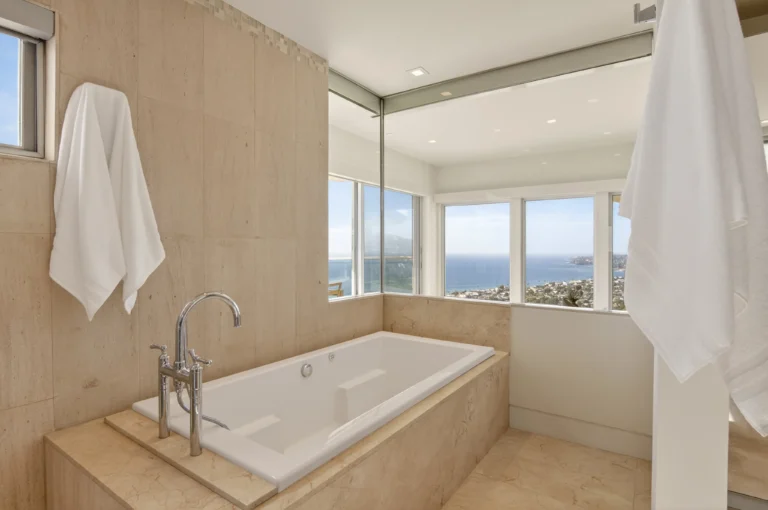 Soaking tub with ocean view